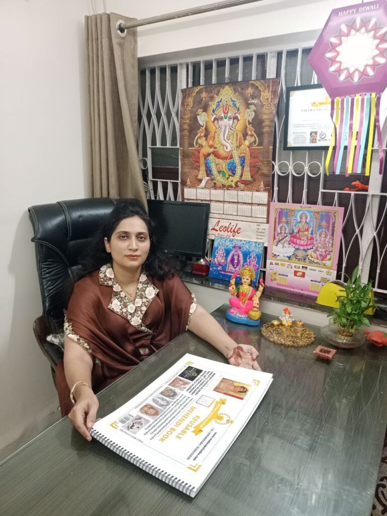 Reusable Mehendi Design Basic to Advance Book Colour Reusable Learn Arabic, Indian & Bridal Mehndi Patterns