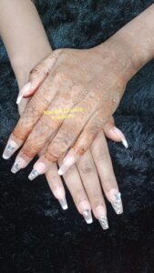 Easy Beginner Nail Art Pattern – Nail Art Chaska Institute